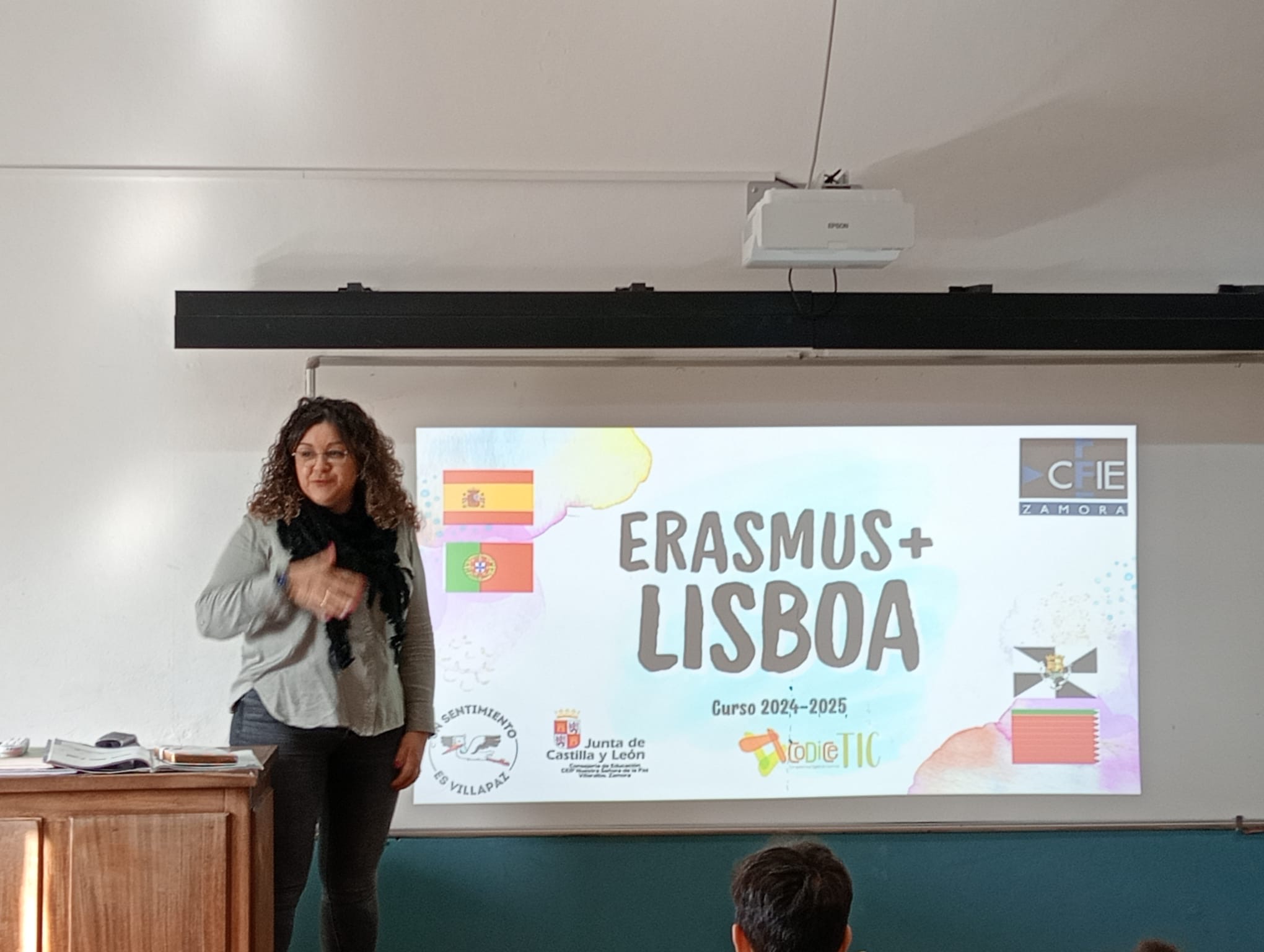 ERASMUS 19